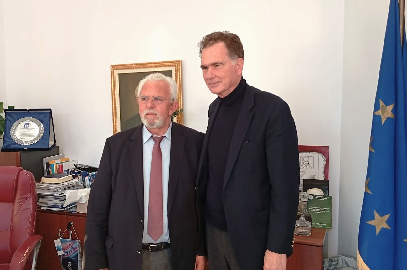 Συνάντηση του Δημάρχου Ήλιδας Χρήστου Χριστοδουλόπουλου με τον Ευρωβουλευτή Νίκο Παπανδρέου – Στο επίκεντρο υποδομές, προβλήματα και η διοργάνωση «Ολυμπία-Ήλιδα 2027»