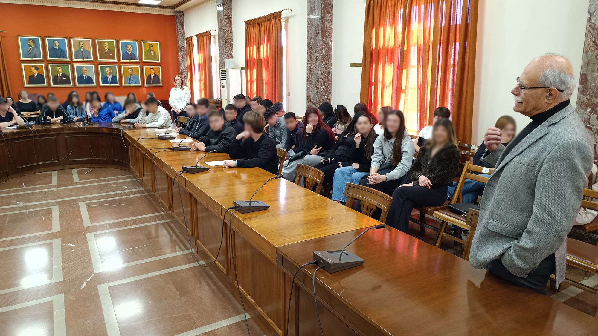 Οι μαθητές του 2ου ΕΠΑΛ Πύργου στο Λάτσειο Δημοτικό Μέγαρο