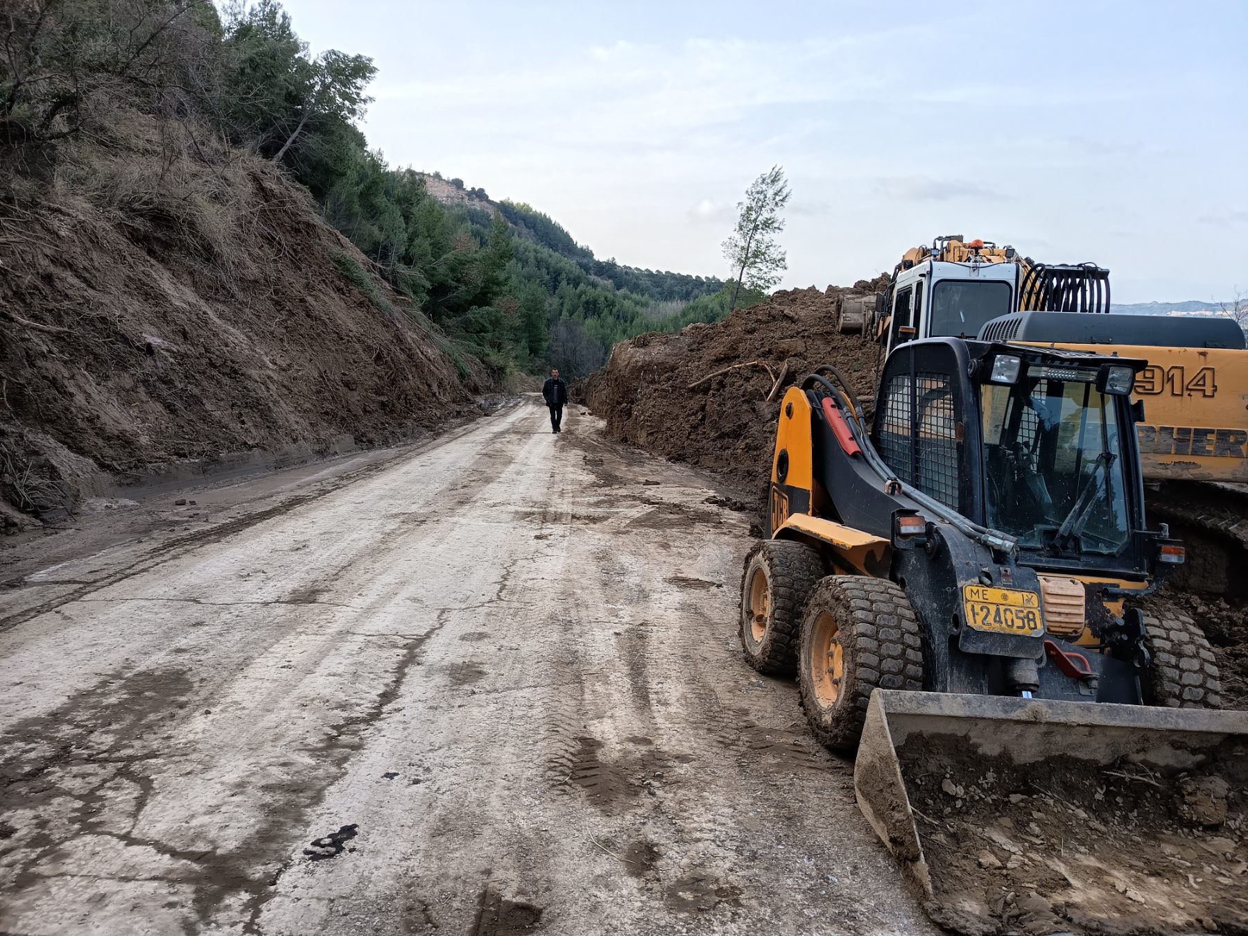 Αποκαταστάθηκε η βατότητα του δρόμου στην Αγία Άννα