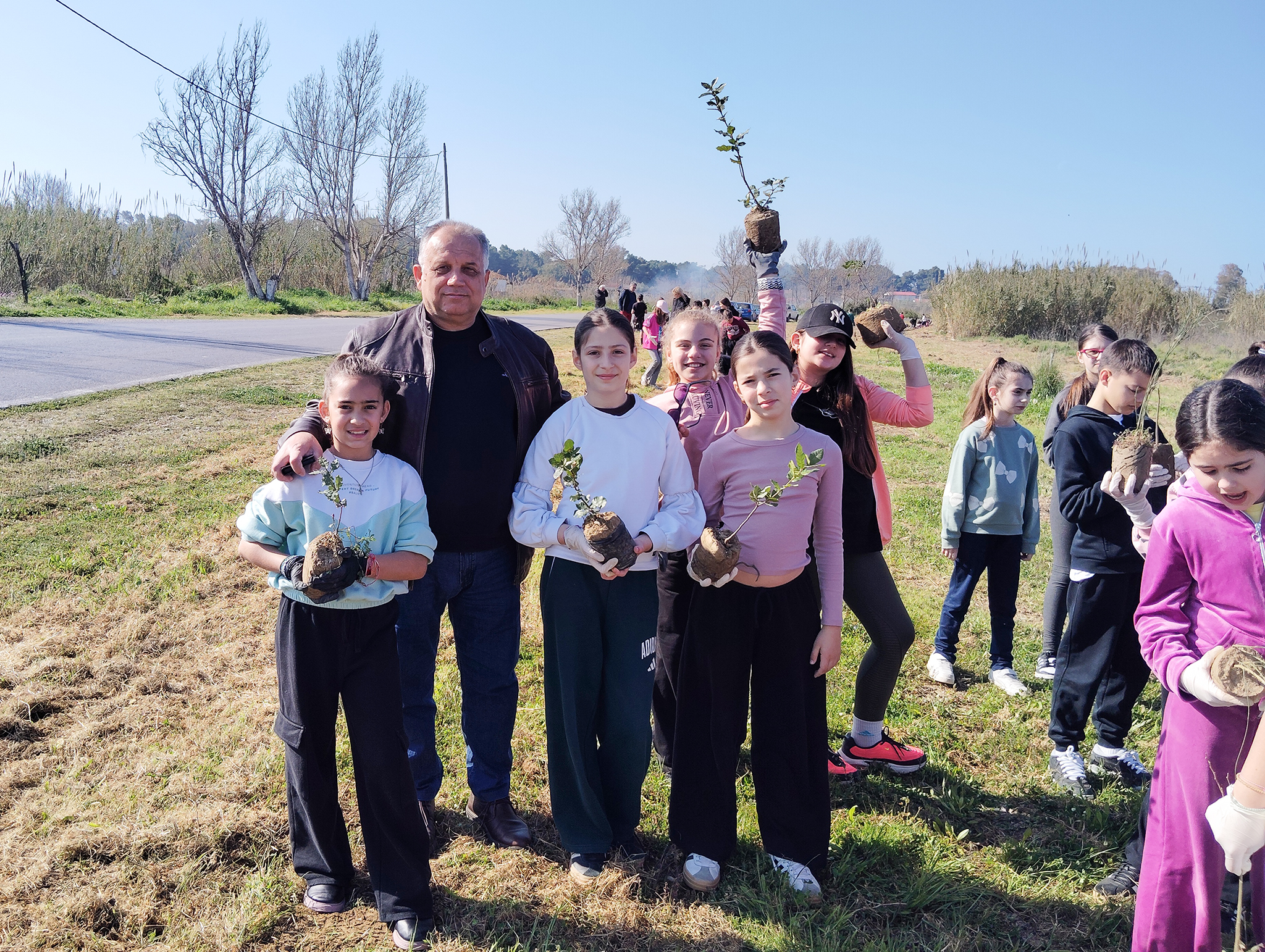 Συμμετοχή της Ε΄ Τάξης του 6ου Δημοτικού Σχολείου Πύργου σε δράση δενδροφύτευσης