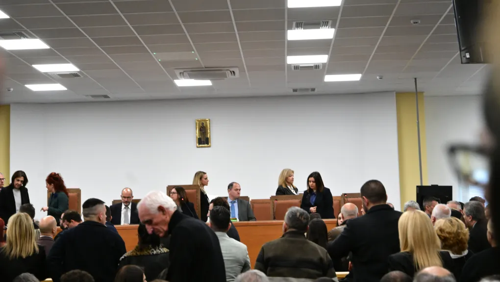 Δίκη Τεμπών: Είσοδος μόνο με ταυτότητα και αυστηρή σειρά προτεραιότητας – Face control από την ΕΛ.ΑΣ.