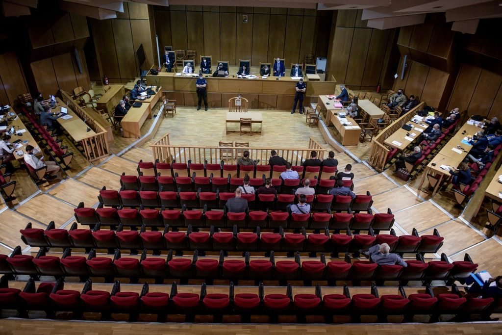 Δίκη Χρυσής Αυγής: Κάθειρξη 13 ετών σε Μιχαλολιάκο, Κασιδιάρη και 4 ακόμη – Ισόβια στον Ρουπακιά