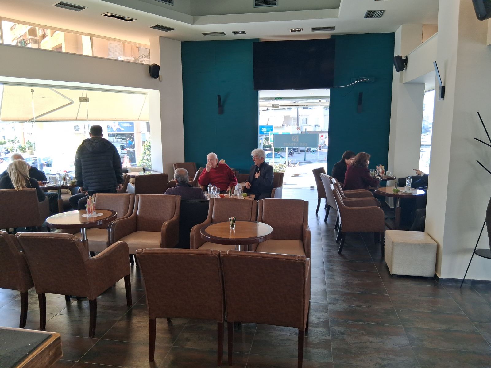 Γεύσεις της Ηλείας: «Due Strade»-Άνετο και μοντέρνο στέκι στον Πύργο