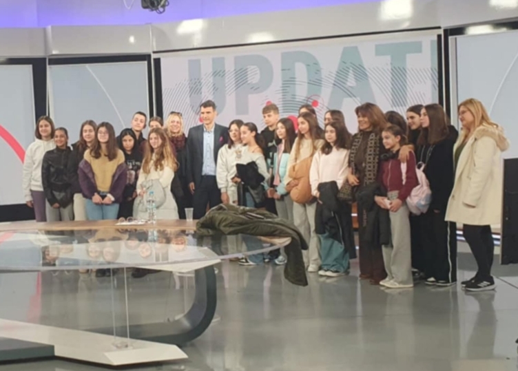 Η Χορωδία του 1ου Γυμνασίου Πύργου στην ΕΡΤ