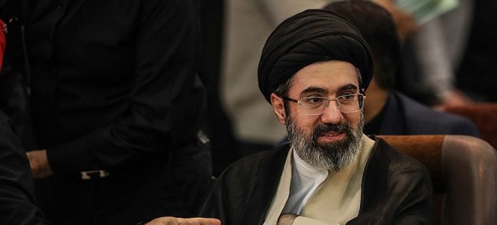 Ο «σκιώδης πρίγκιπας» – Ποιος είναι ο γιος του Χαμενεΐ που γίνεται ο νέος Αγιατολάχ