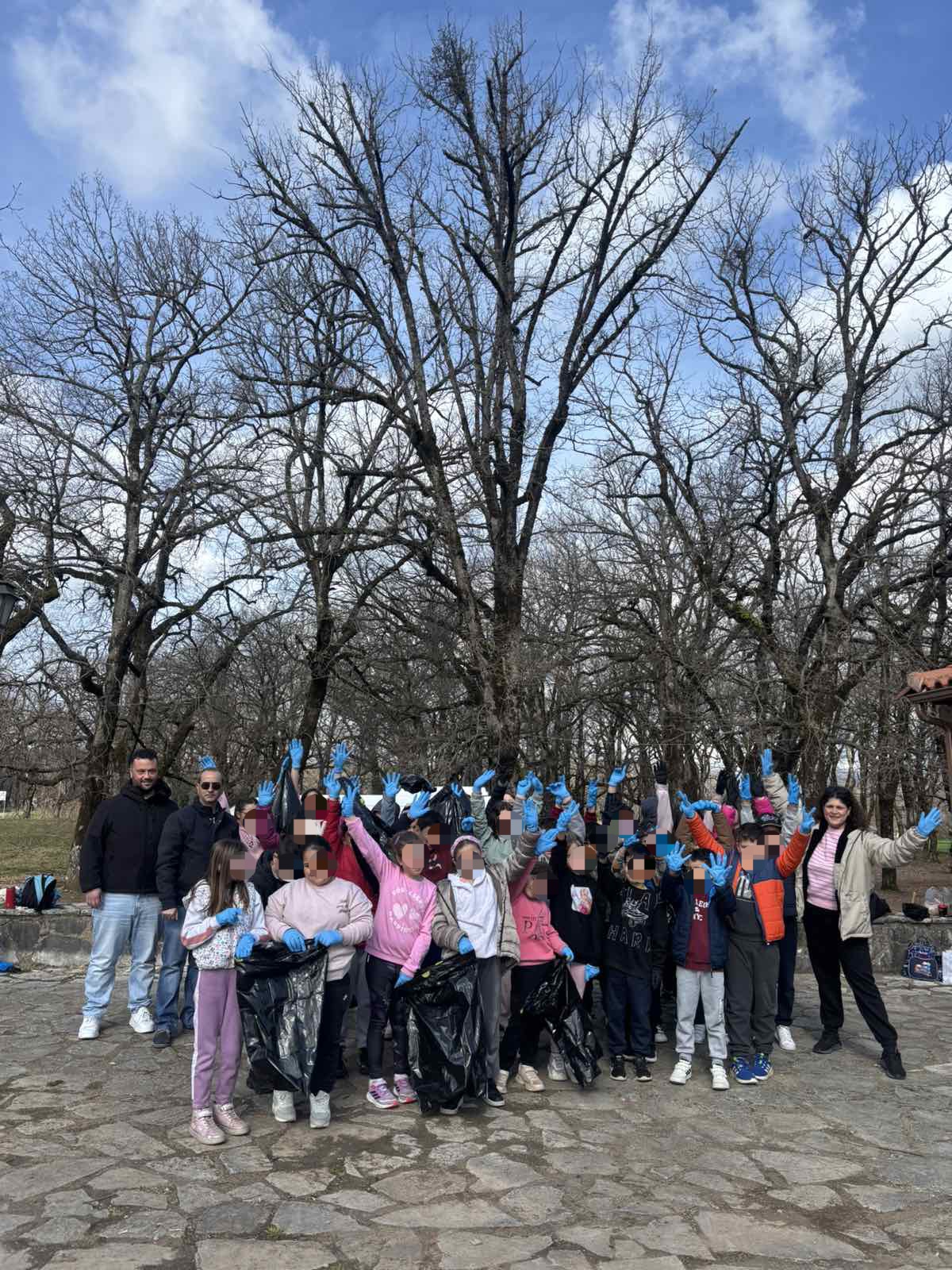 Δήμος Αρχ. Ολυμπίας: Δράση καθαρισμού στο δάσος της Φολόης από μαθητές Δημοτικών Σχολείων Λάλα και Κουμανίου