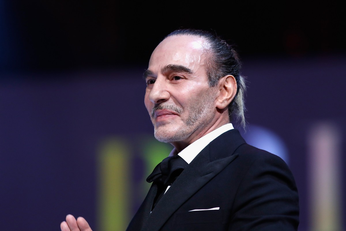 Μα γιατί συνεργάστηκε ο John Galliano με τη Zara; Η απάντηση στο μέγα αυτό ερώτημα