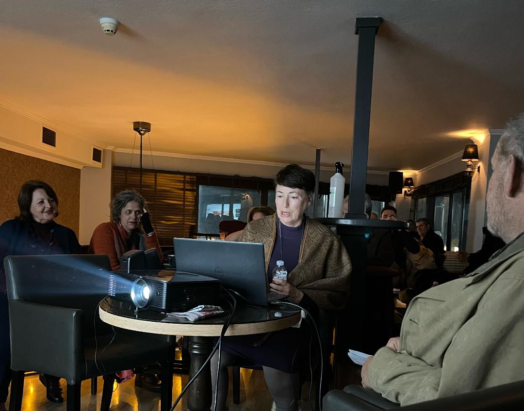 Εκδήλωση στα Λεχαινά για την κρίση κοινωνίας και τέχνης με την Ιστορικό Τέχνης Κατερίνα Κιτσιλή