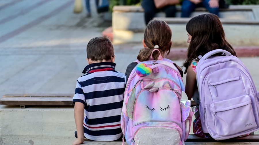 Πάσχα 2026: Διακοπές δύο ταχυτήτων για τους μαθητές – Πότε κλείνουν σχολεία και φροντιστήρια