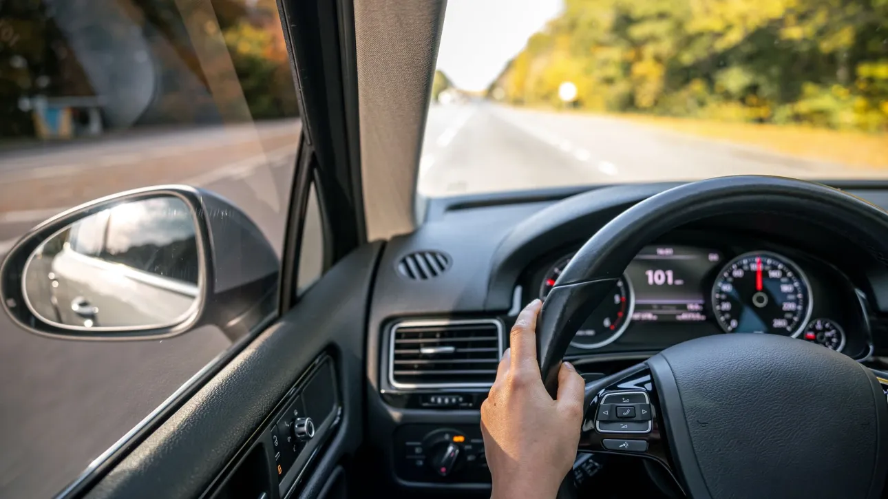 Πώς θα κάνετε ψηφιακή άρση ακινησίας οχημάτων στο myCAR – Τέλη με τον μήνα