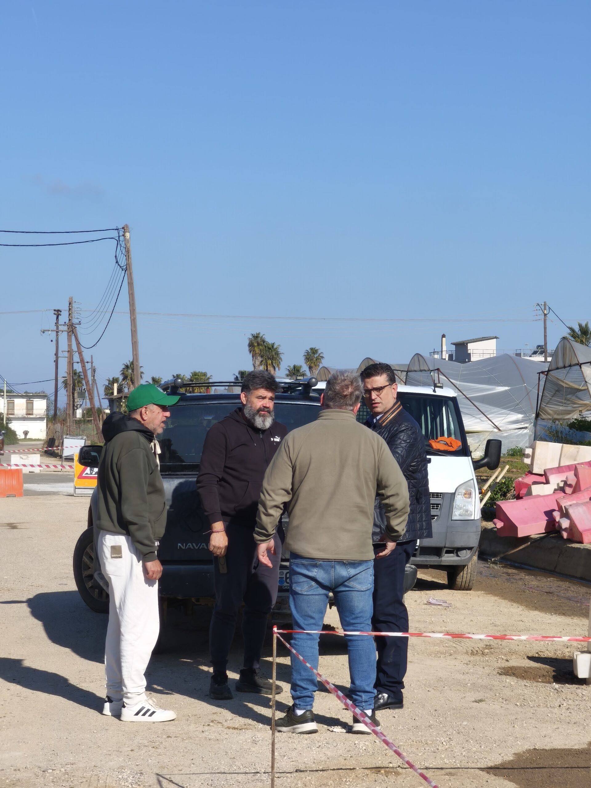 Σε εξέλιξη οι εργασίες αποκατάστασης οδοστρώματος στον άξονα Κώμη – Βάρδα ​