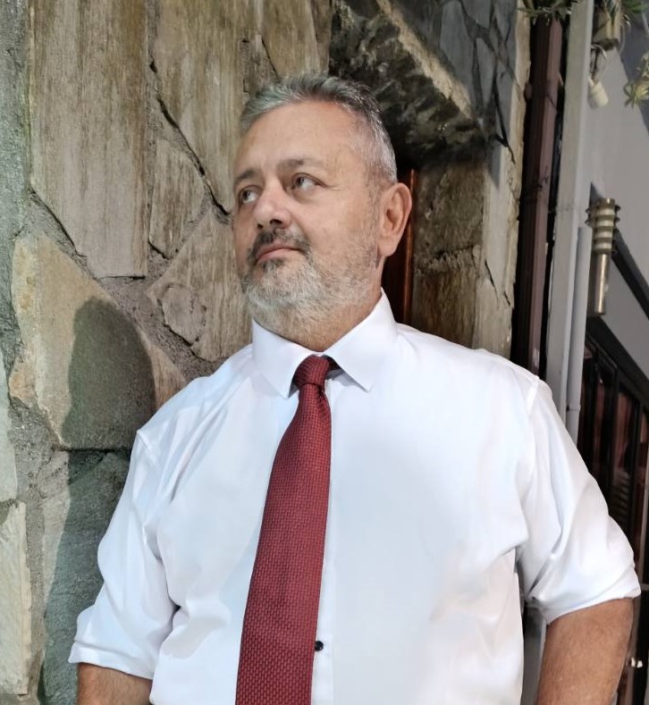 Μητσοτάκης vs Ανδρουλάκης: Από την απόπειρα πολιτικής εξόντωσης στην ολική ανατροπή