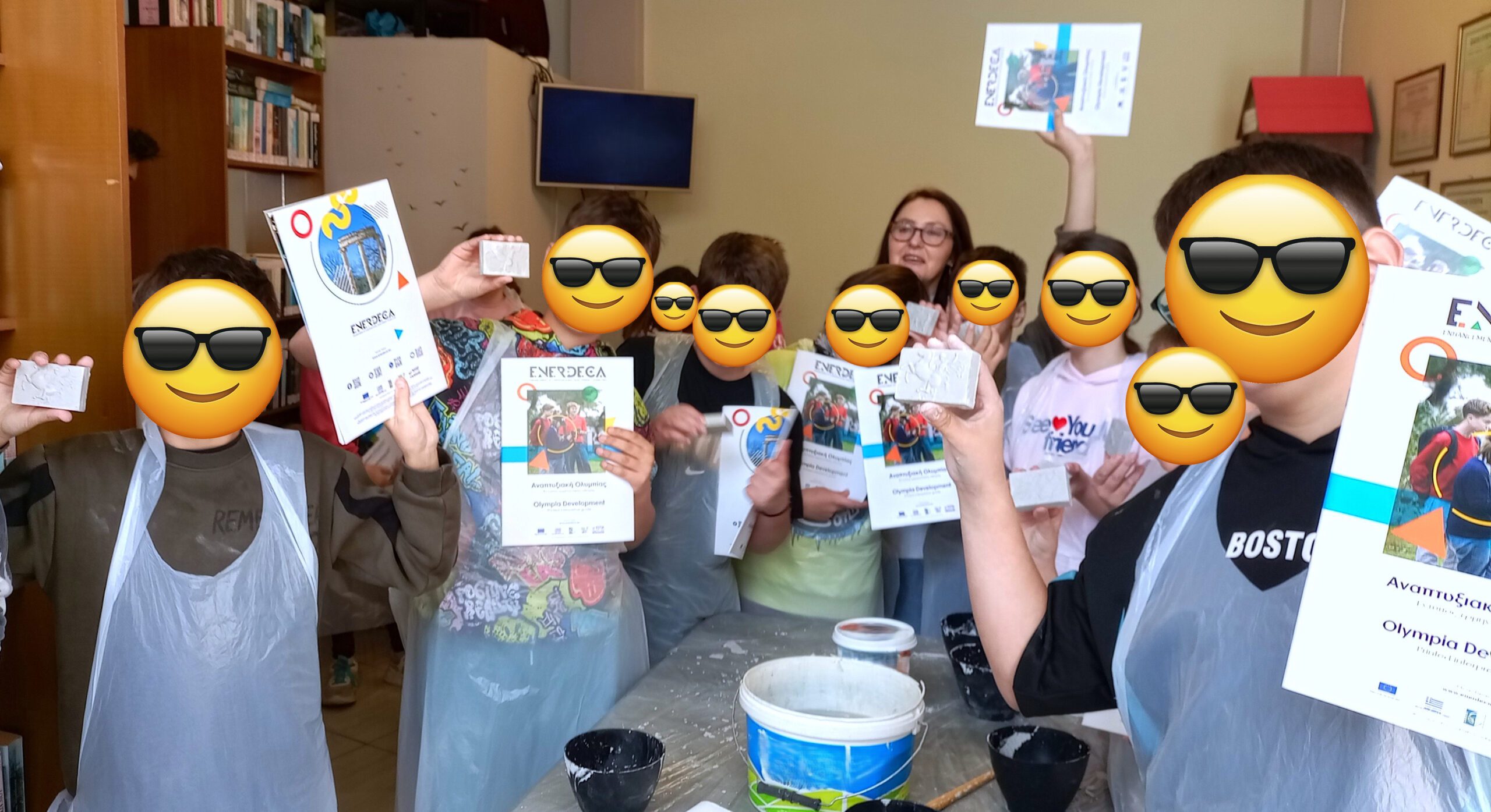 3ο Δημ. Σχολείο Πύργου: Εκπαιδευτική επίσκεψη στο βιωματικό εργαστήρι γυψοτεχνίας στην Κρέστενα