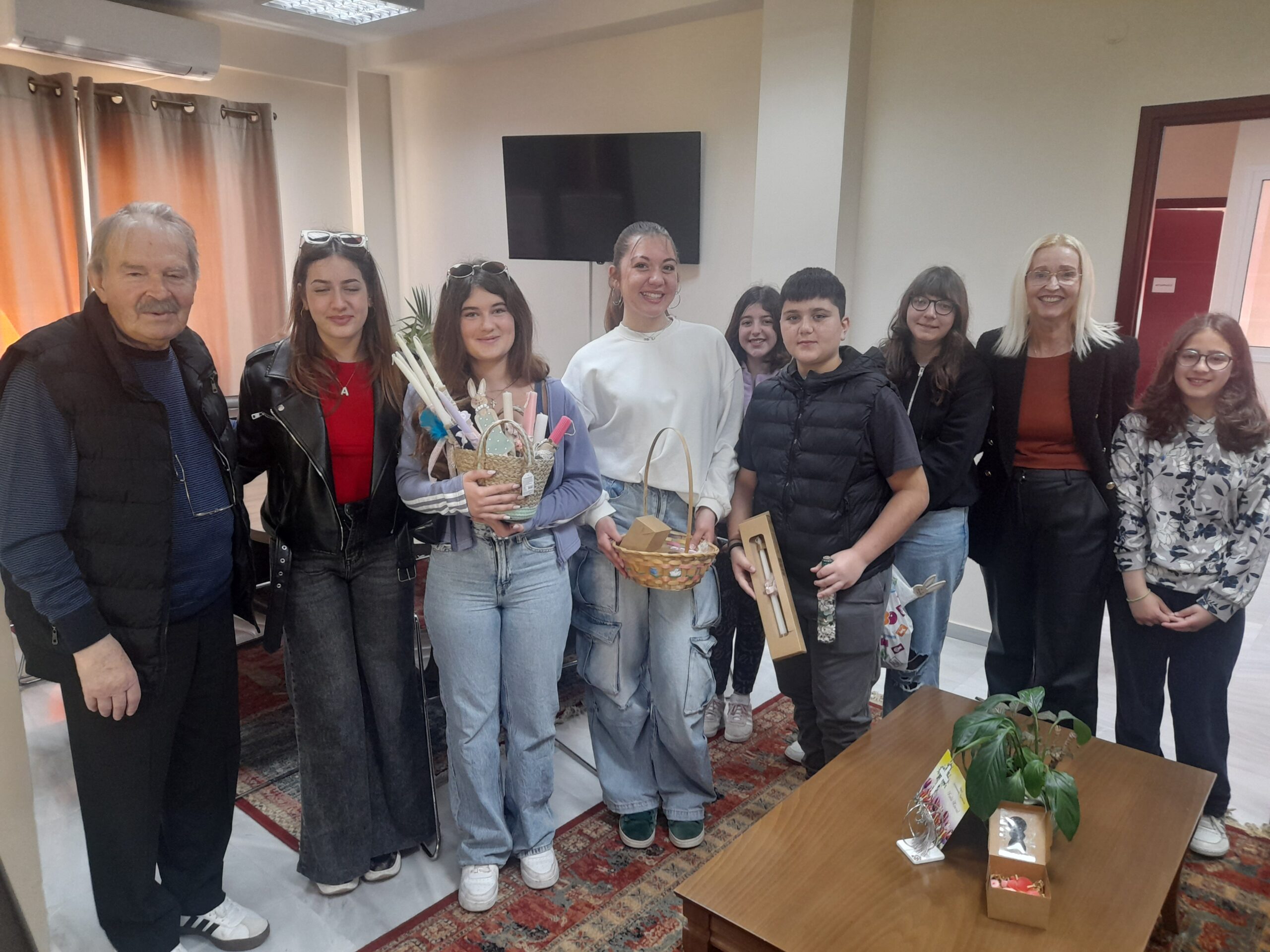 Εντυπωσιακές χειροποίητες δημιουργίες από μαθητές του Γυμνασίου Κρεστένων