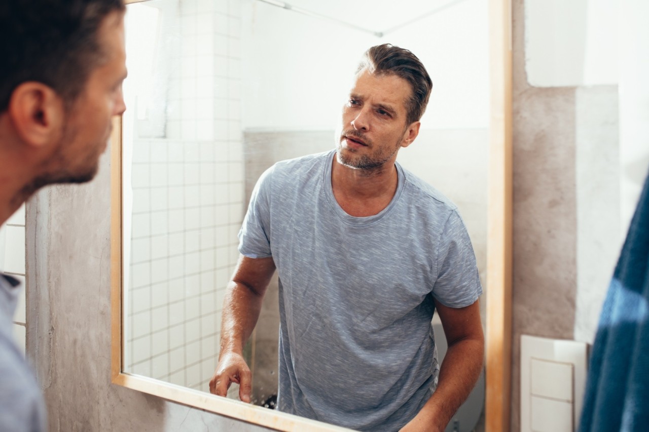 Γιατί στα 44 κοιμάσαι νέoς και ξυπνάς γερασμένος;