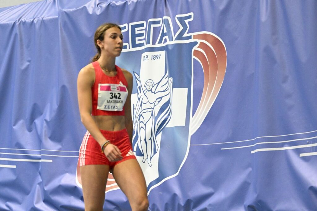 Στίβος: H Ελένη Ιακωβάκη «απειλεί» δύο πανελλήνια ρεκόρ