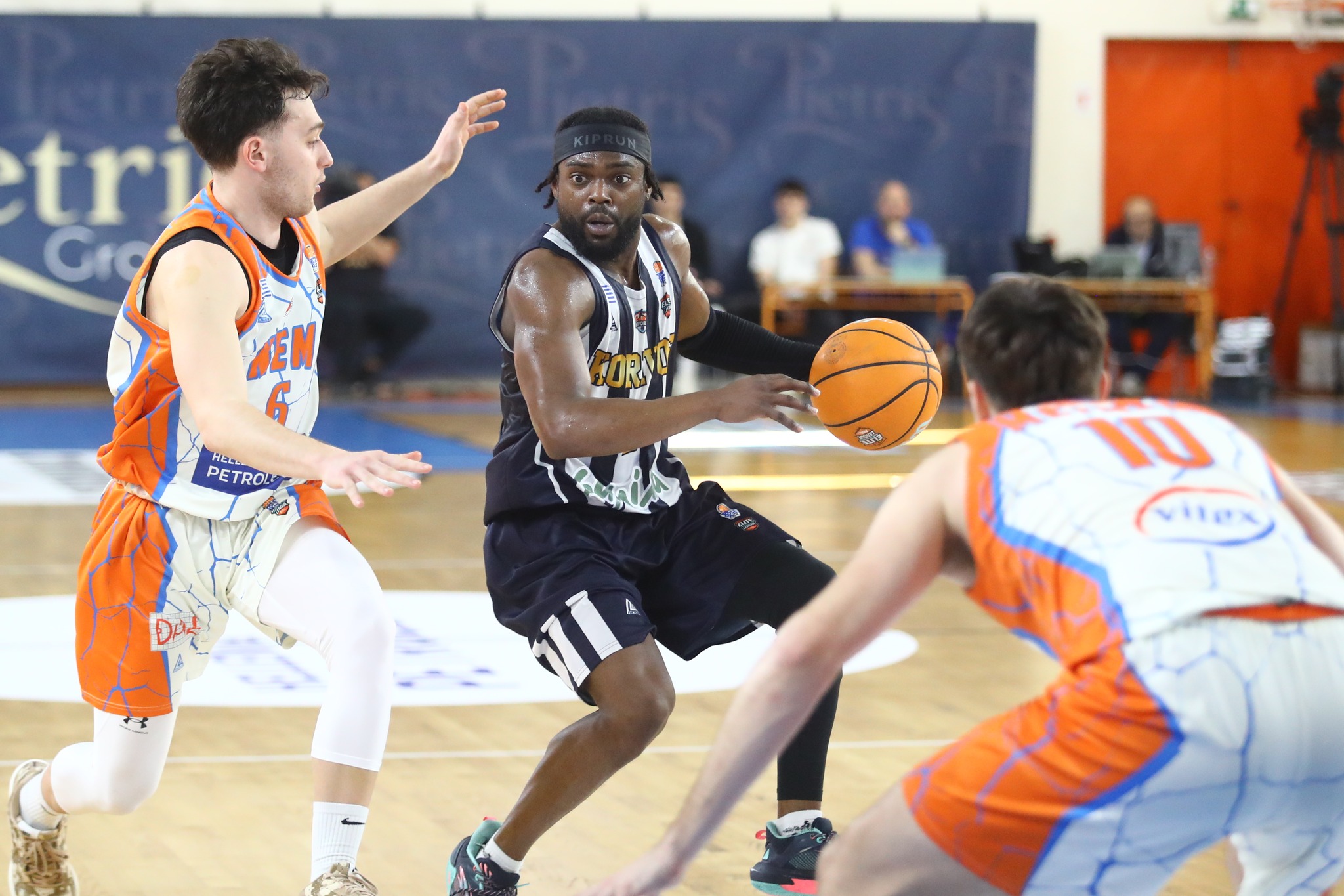 Elite League: Μάχη για την ισοφάριση ο Κόροιβος-Στις 5μ.μ. με Μεγαρίδα στην Ήλιδα