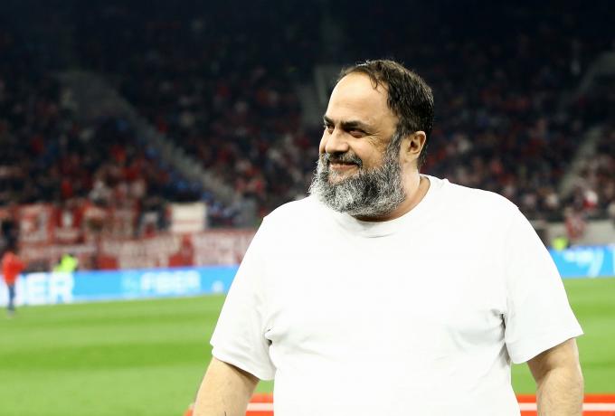 Telegraph: «Ο Μαρινάκης “παραχωρεί” τη Νότιγχαμ για χάρη του Ολυμπιακού»