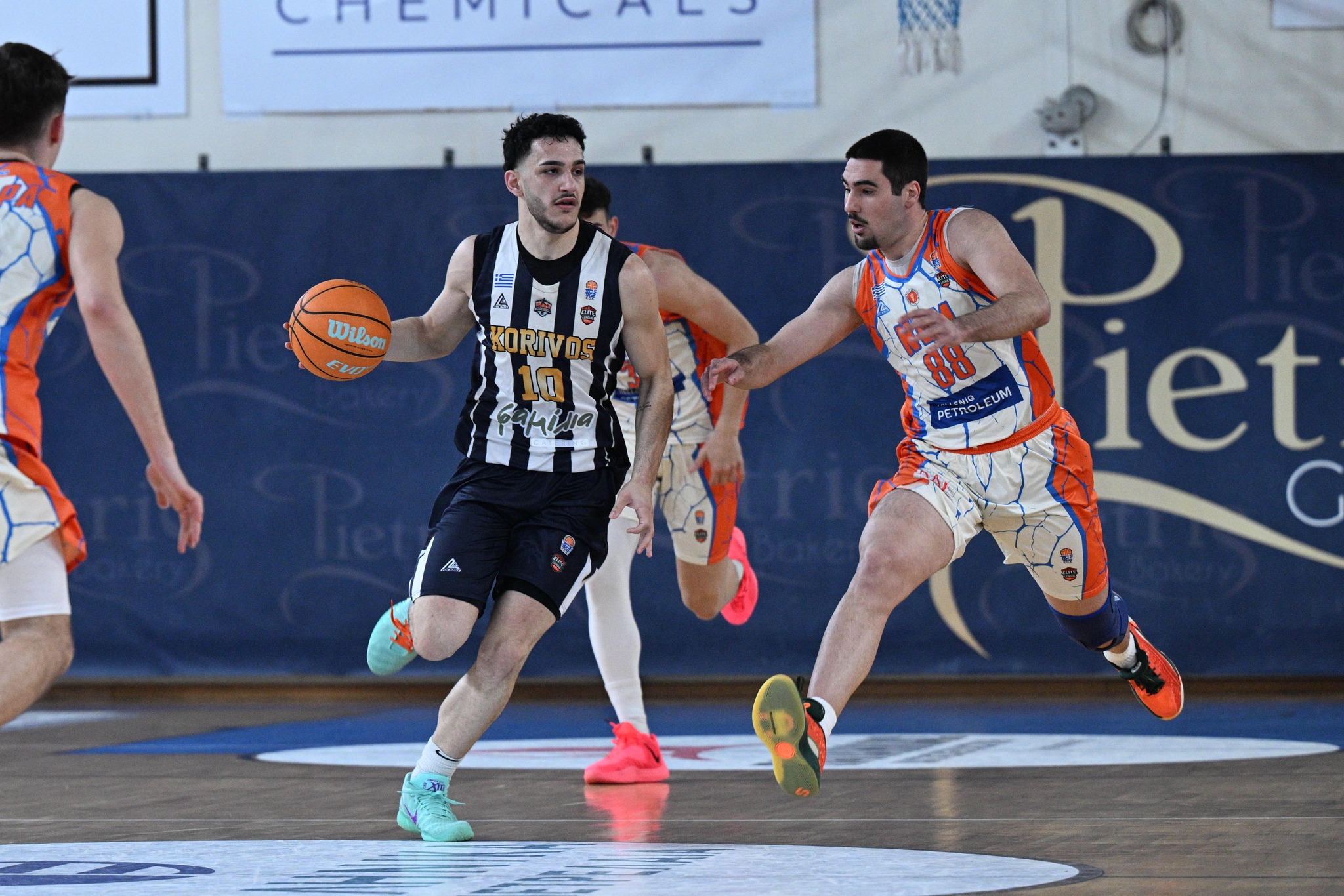 X. Παρασκευόπουλος: «Να παλέψουμε για την είσοδο στο Final-4»