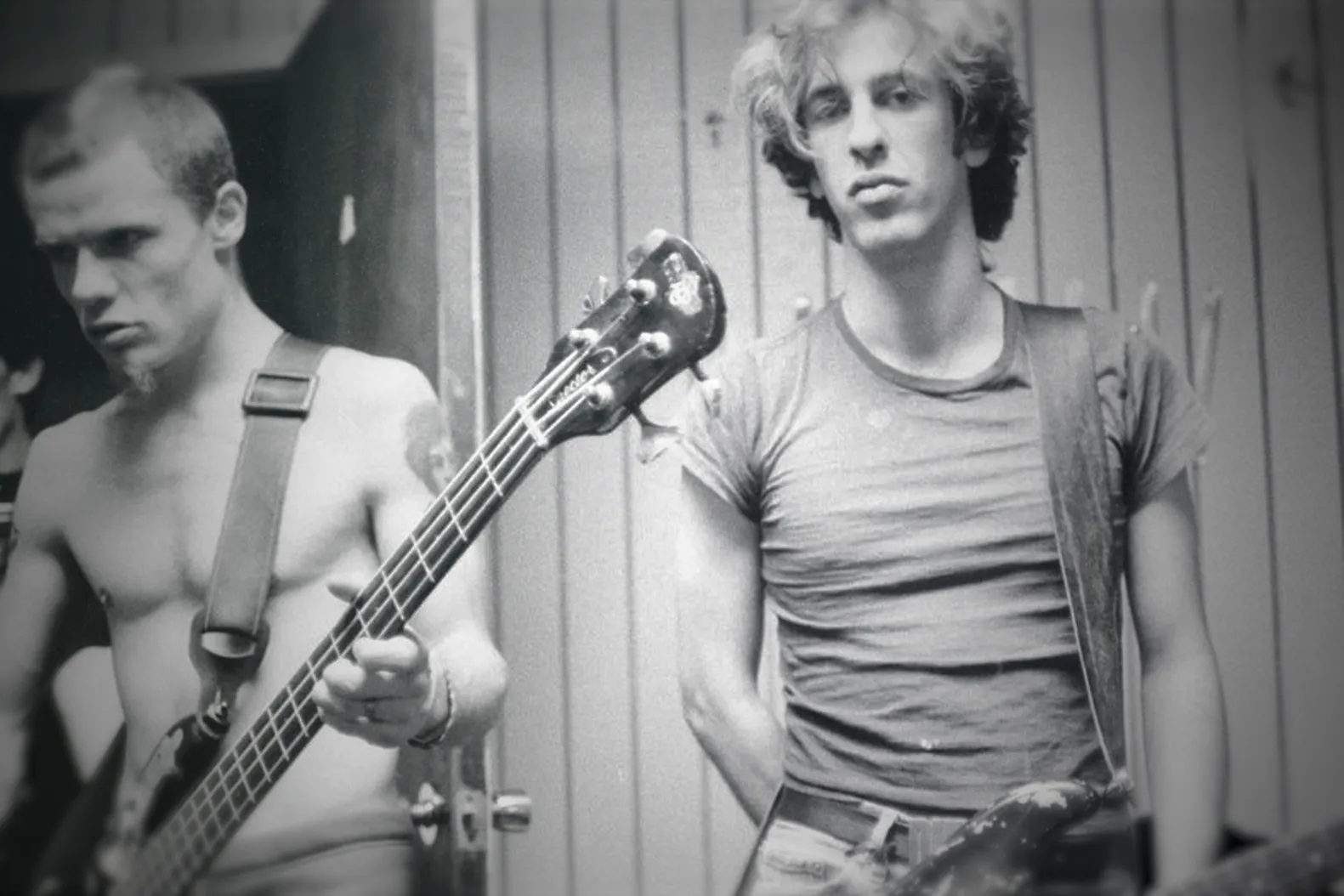 Flea: «…το ντοκιμαντέρ για τον Χίλελ Σλόβακ… μου ζέστανε την καρδιά»