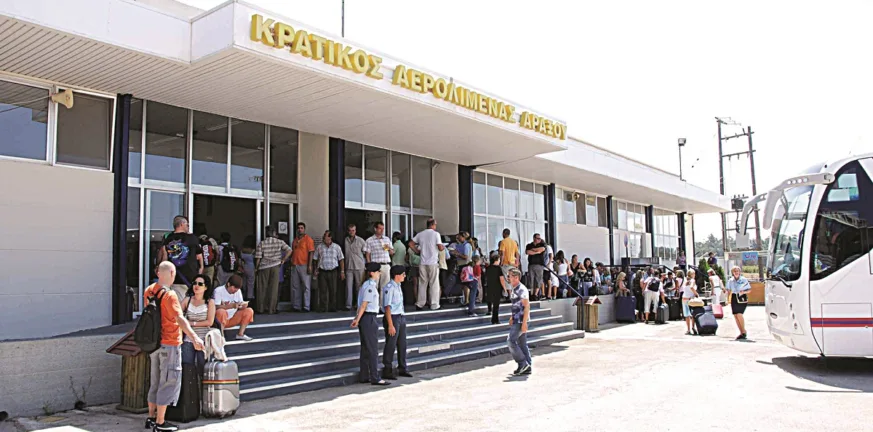 Η Δυτική Ελλάδα στήνει υποδοχή για τη νέα τουριστική σεζόν – Περίπτερα σε Άραξο, Άκτιο, Πάτρα και Κατάκολο