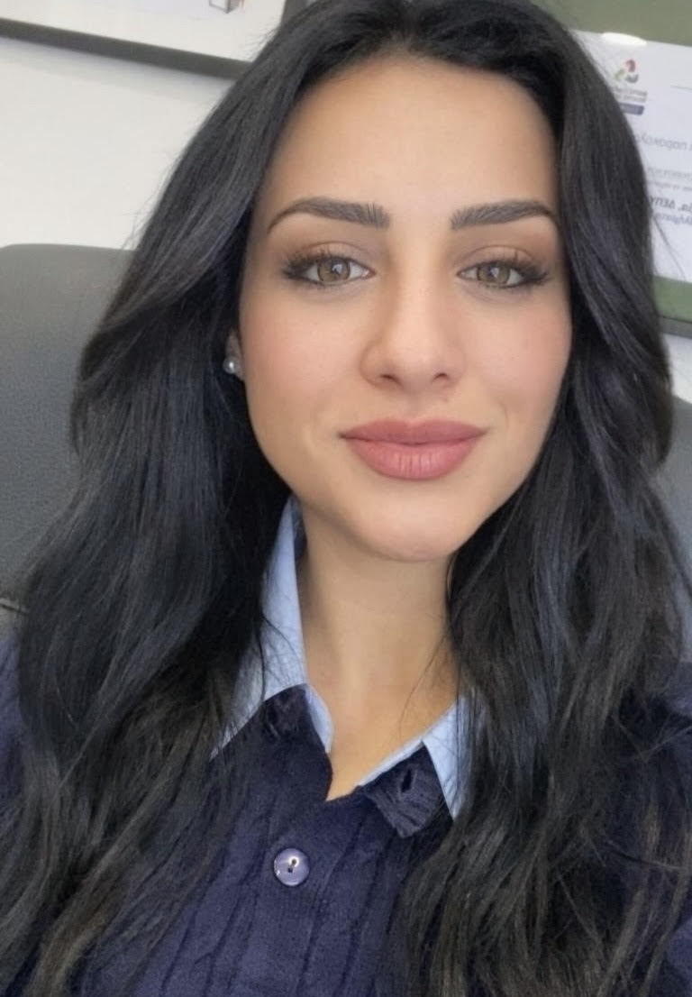 Νάνσυ Αναγνωστοπούλου: Η Γλώσσα της κομψότητας και της επιτυχίας