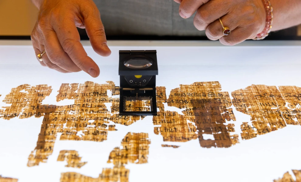 Πρωτοφανής ανακάλυψη στην Αίγυπτο: Βρέθηκε αντίγραφο της «Ιλιάδας» μέσα σε μούμια