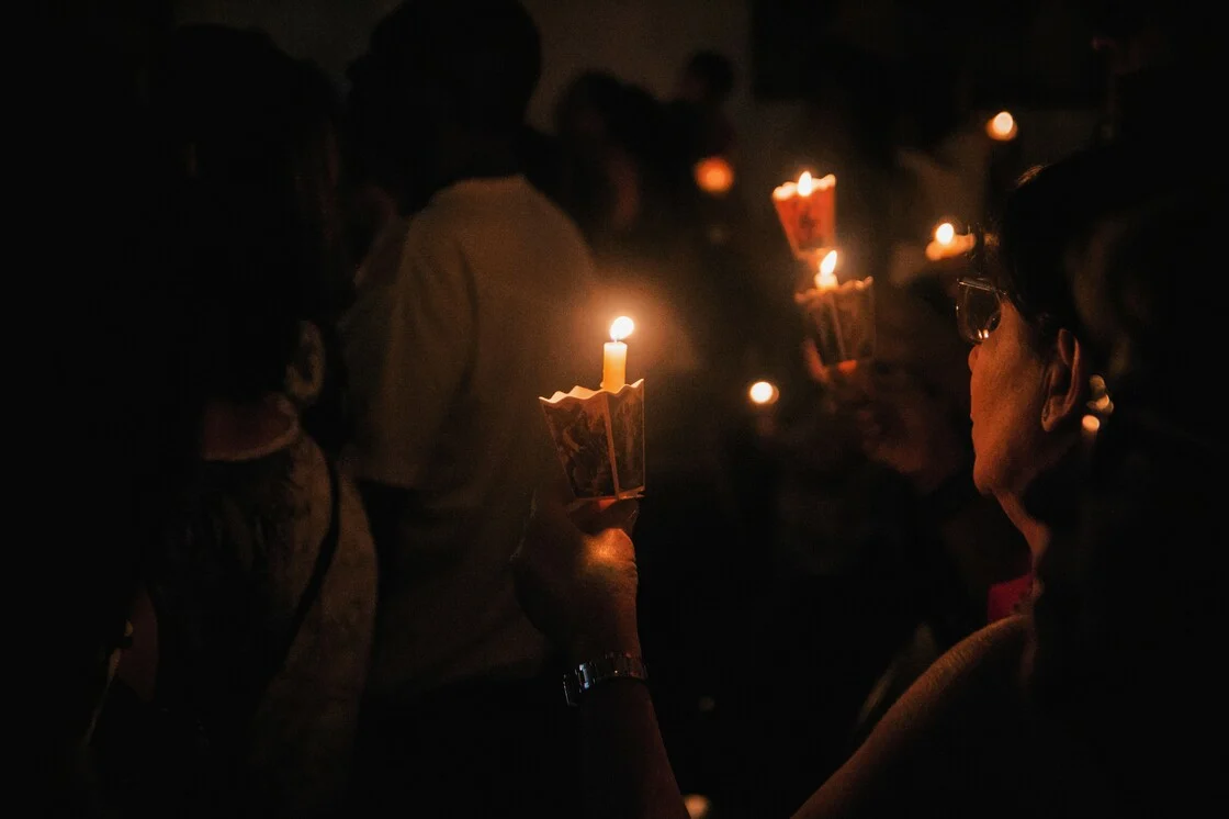 Πώς γεννήθηκε η παράδοση της πασχαλινής λαμπάδας;