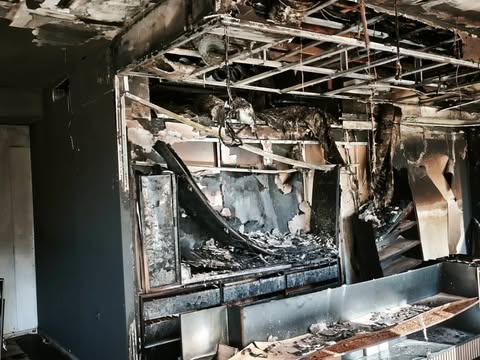 «Ύποπτη» φωτιά σε υπό ανακαίνιση καφέ στη Γαστούνη