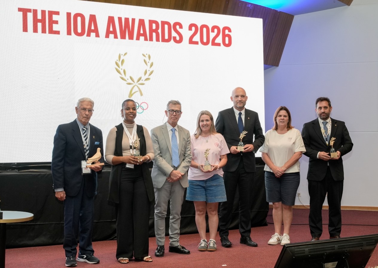 Η Διεθνής Ολυμπιακή Ακαδημία εγκαινίασε τα βραβεία Δ.Ο.Α. στην Αρχαία Ολυμπία