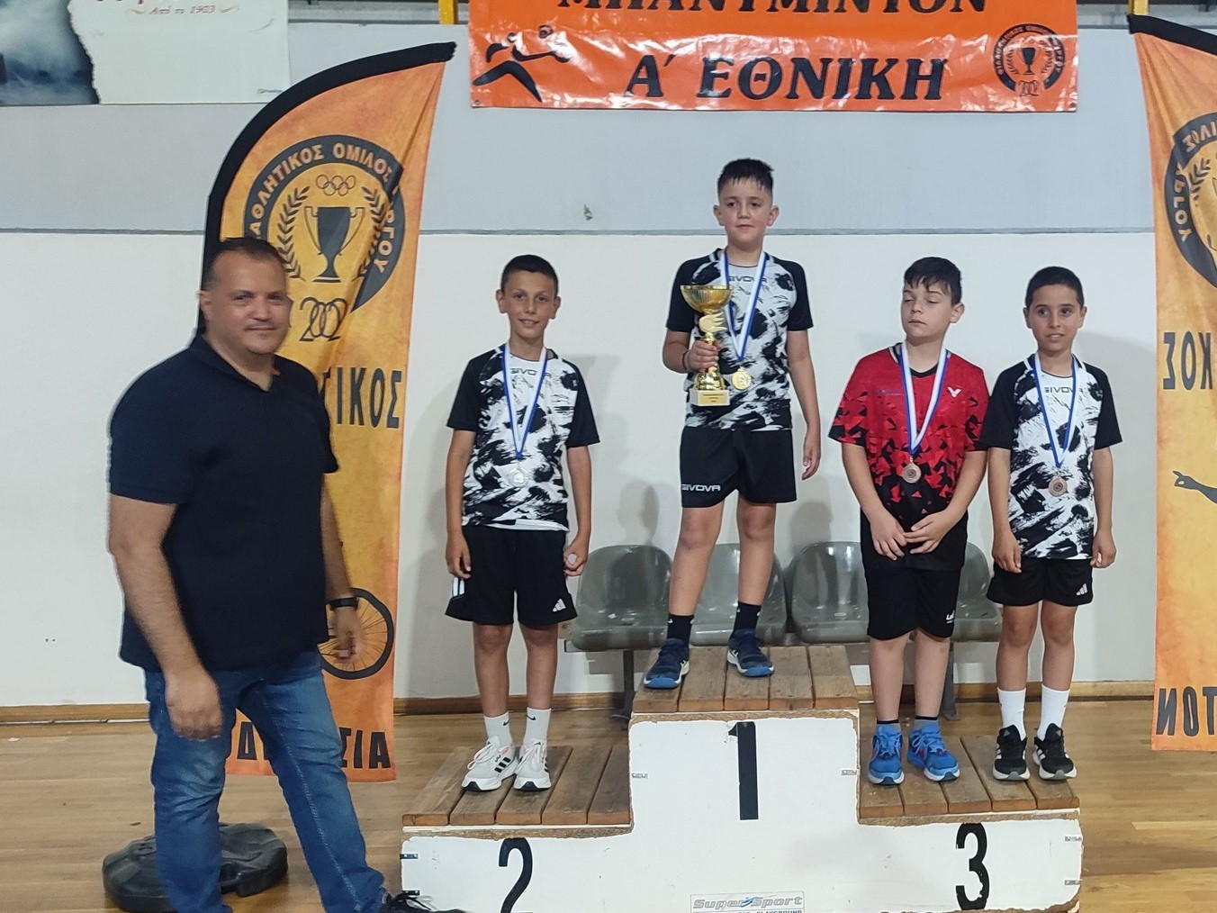 Μπάντμιντον/Φιλαθλητικός: Δέκα μετάλλια στο Πανελλήνιο U11-Πρωταθλητές Μυλωνάς και Τσόκου και στο διπλό Πετροπούλου-Τσόκου