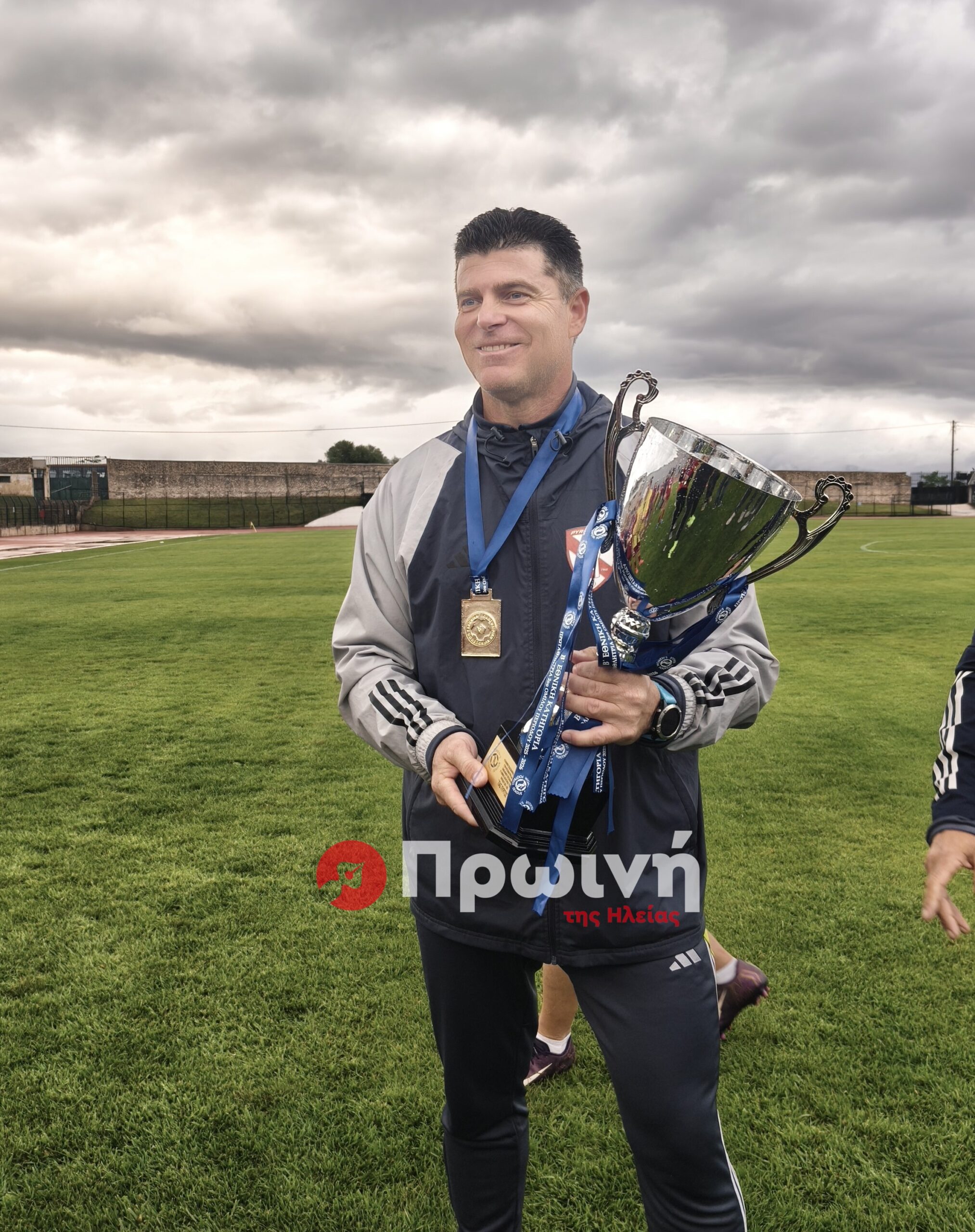 Α. Τρυφωνόπουλος: «Τα κορίτσια έδωσαν τα πάντα, τους αξίζουν συγχαρητήρια»