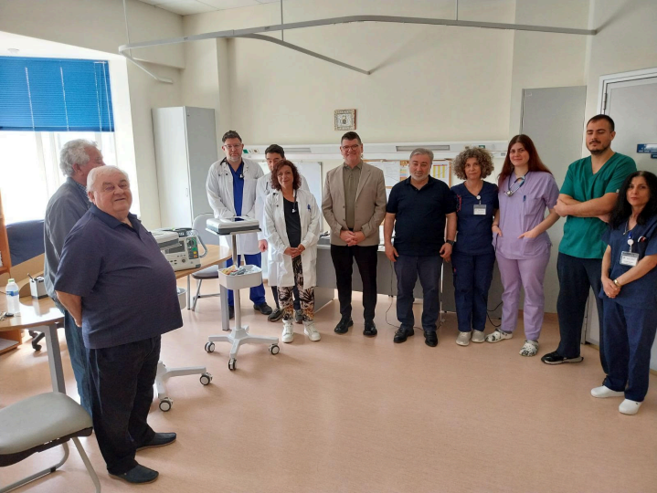 Σημαντική δωρεά ιατροτεχνολογικού εξοπλισμού στην Καρδιολογική Κλινική του Γενικού Νοσοκομείου Ηλείας από τον ομογενή κ. Μιχάλη Νικολούλη