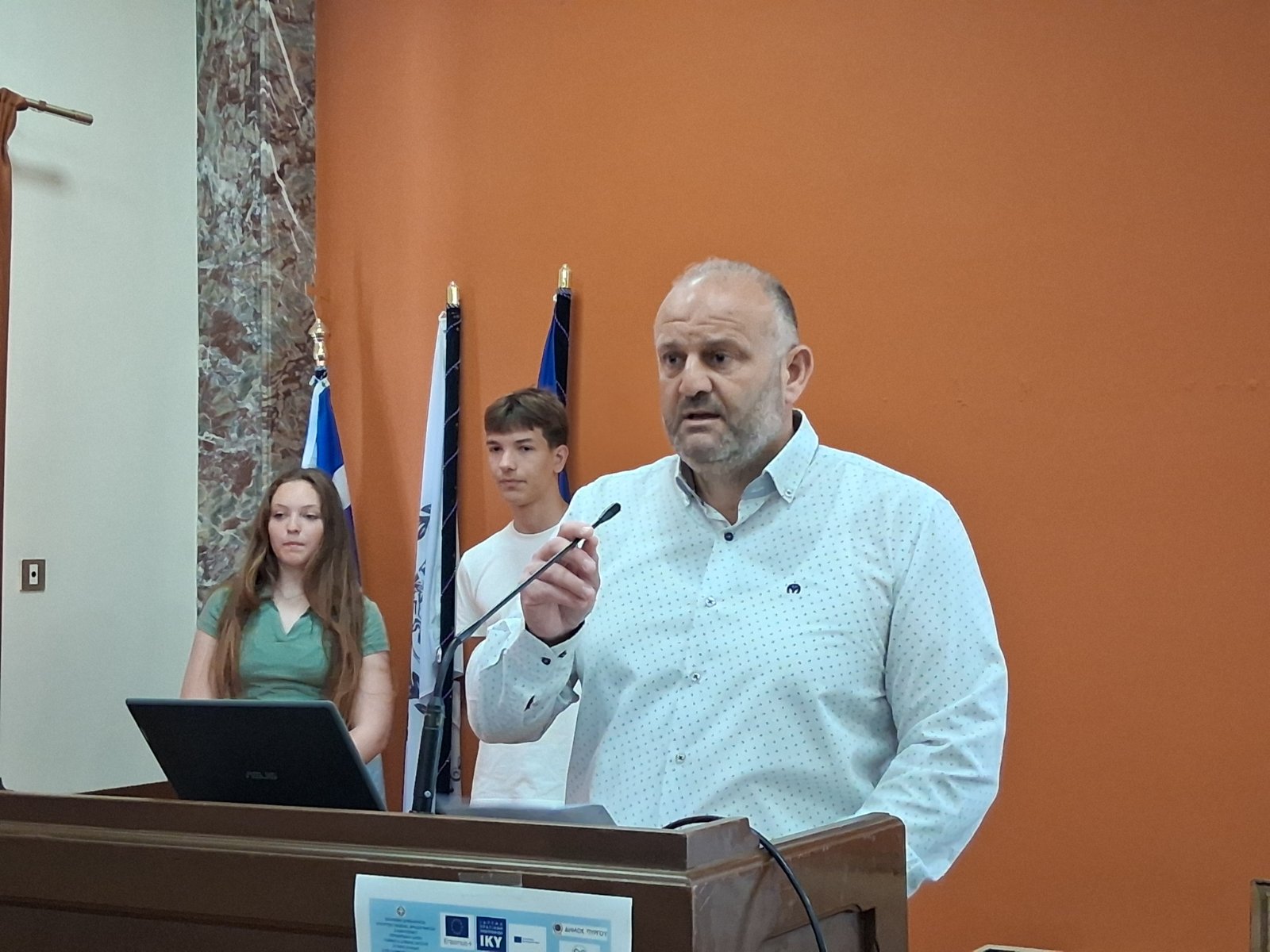 «Καμπανάκι» για ναρκωτικά και βία στα σχολεία