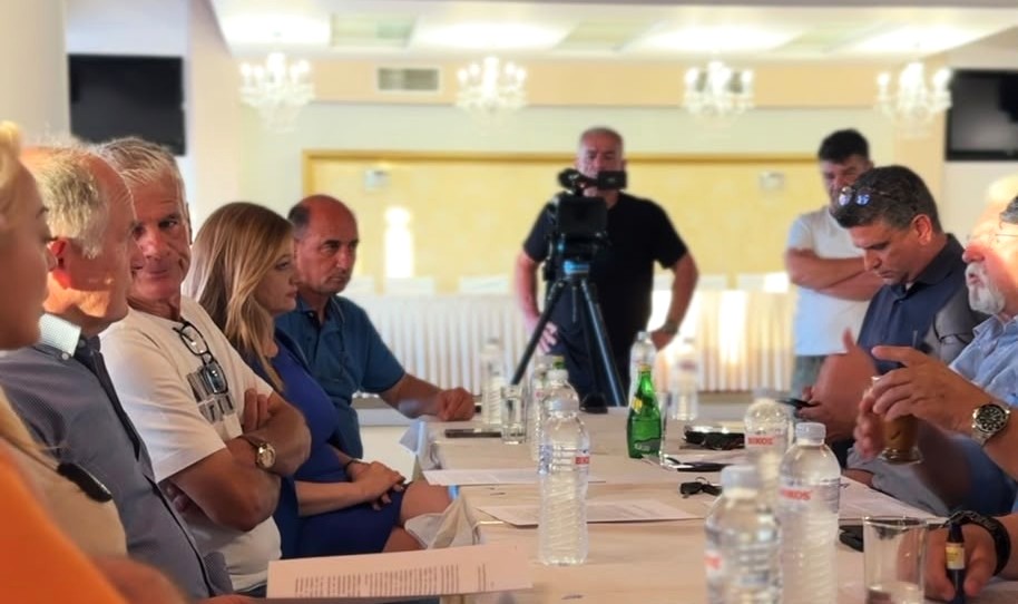 Κοινό σχέδιο βιώσιμης ανάπτυξης και ανάδειξης της  Λίμνη και του Φράγματος Πηνειού, με πρωτοβουλία Δ. Αυγερινοπούλου