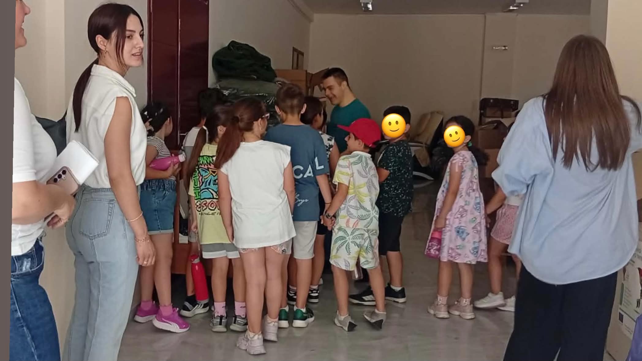 Κοινωνικό Παντοπωλείο Δήμου Ανδρίτσαινας-Κρεστένων: Προσφορά αγάπης και αλληλεγγύης από τους μαθητές της Β΄ Τάξης του Δημοτικού Σχολείου Κρεστένων