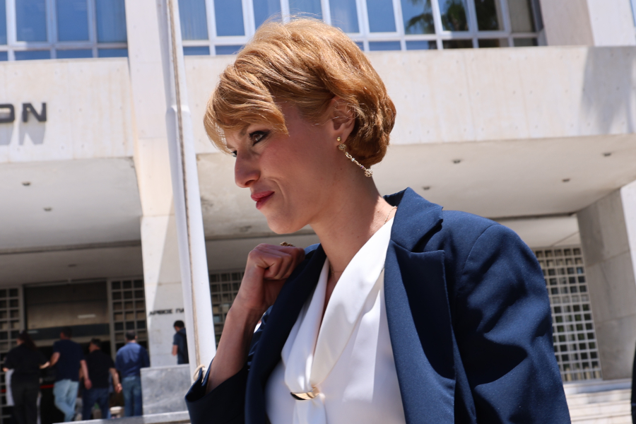 ΕΛ.Α.Σ: Αυξήσεις μισθών σε γιατρούς, νοσηλευτές και εκπαιδευτικούς
