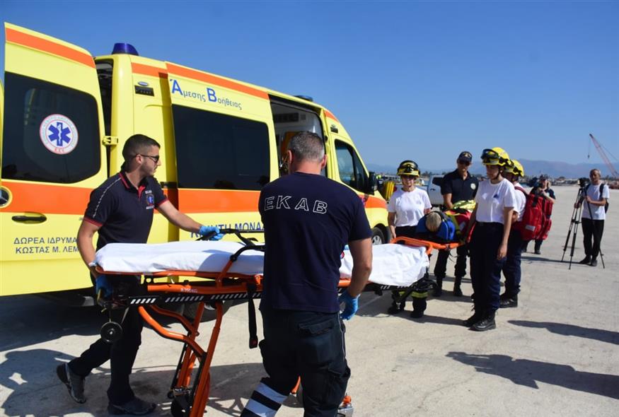 Νέα παράταση και με μερική ένταξη στα βαρέα και ανθυγιεινά οι νοσηλευτές και διασώστες ΕΚΑΒ από το 2027