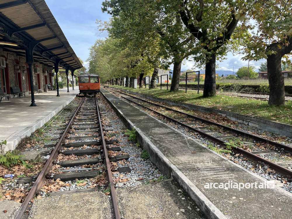 Επιστρέφει το τρένο στην Αρκαδία; Ομόφωνο «ναι» από το Δημοτικό Συμβούλιο Τρίπολης