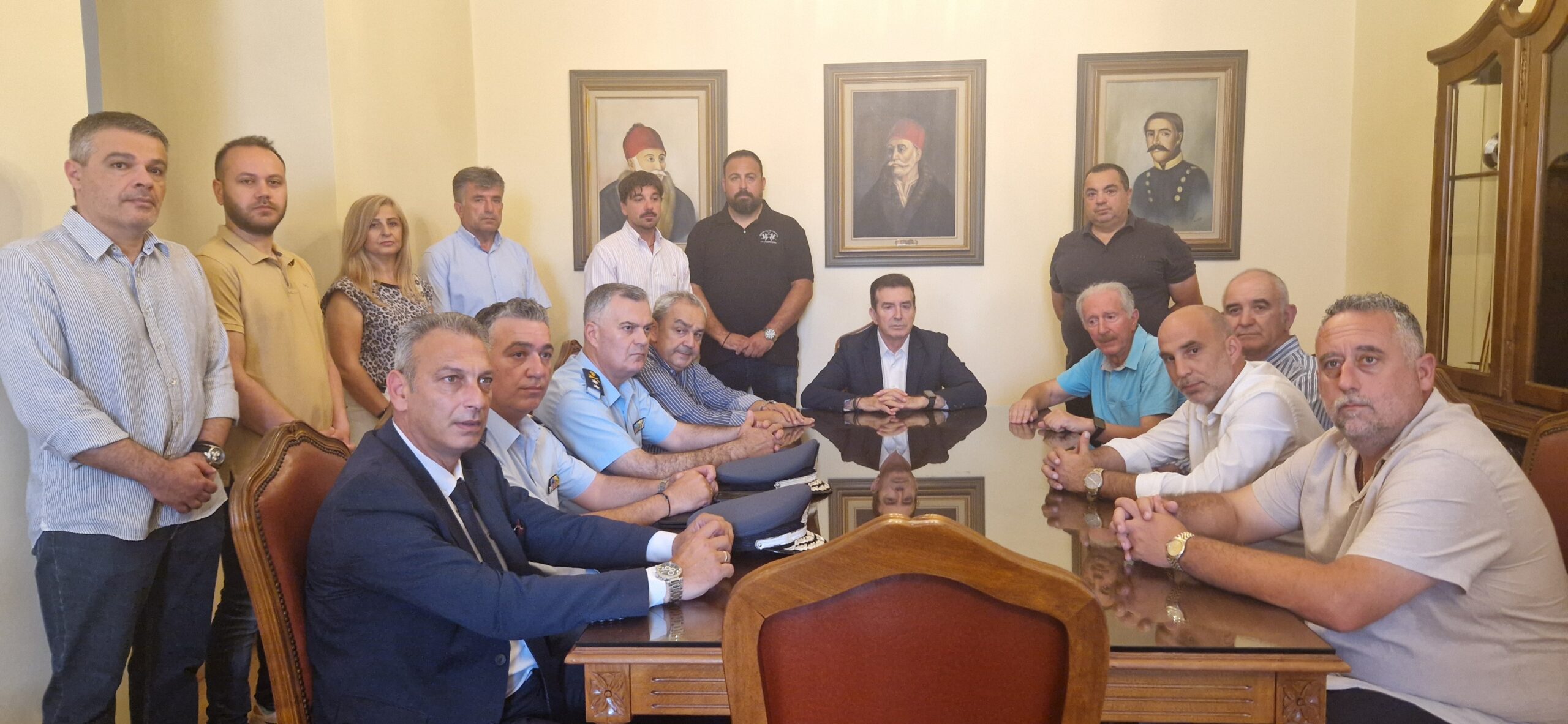 Επίσκεψη του Υπουργού Προστασίας του Πολίτη Μ. Χρυσοχοΐδη στον Δήμο Πηνειού