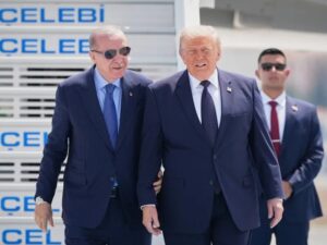 Το νεύμα που δεν ήρθε ποτέ - Η Ελλάδα στο περιθώριο του ΝΑΤΟ 
