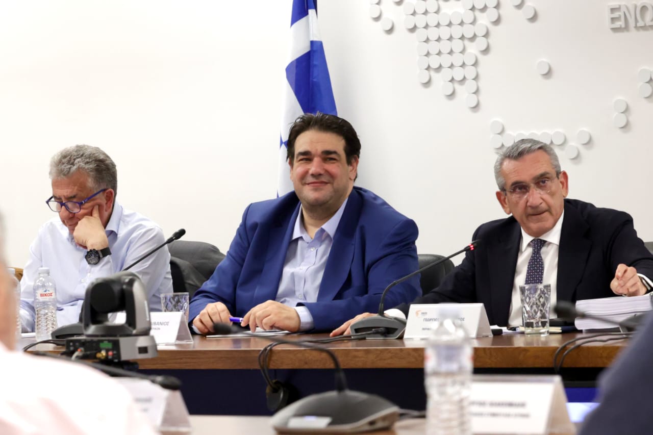 Πυρά περιφερειαρχών κατά του νέου Κώδικα Αυτοδιοίκησης – Ζητούν άμεσες διορθώσεις