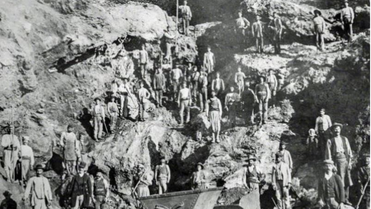 Σέριφος / Η εξέγερση που καθόρισε το 8ωρο στην Ελλάδα