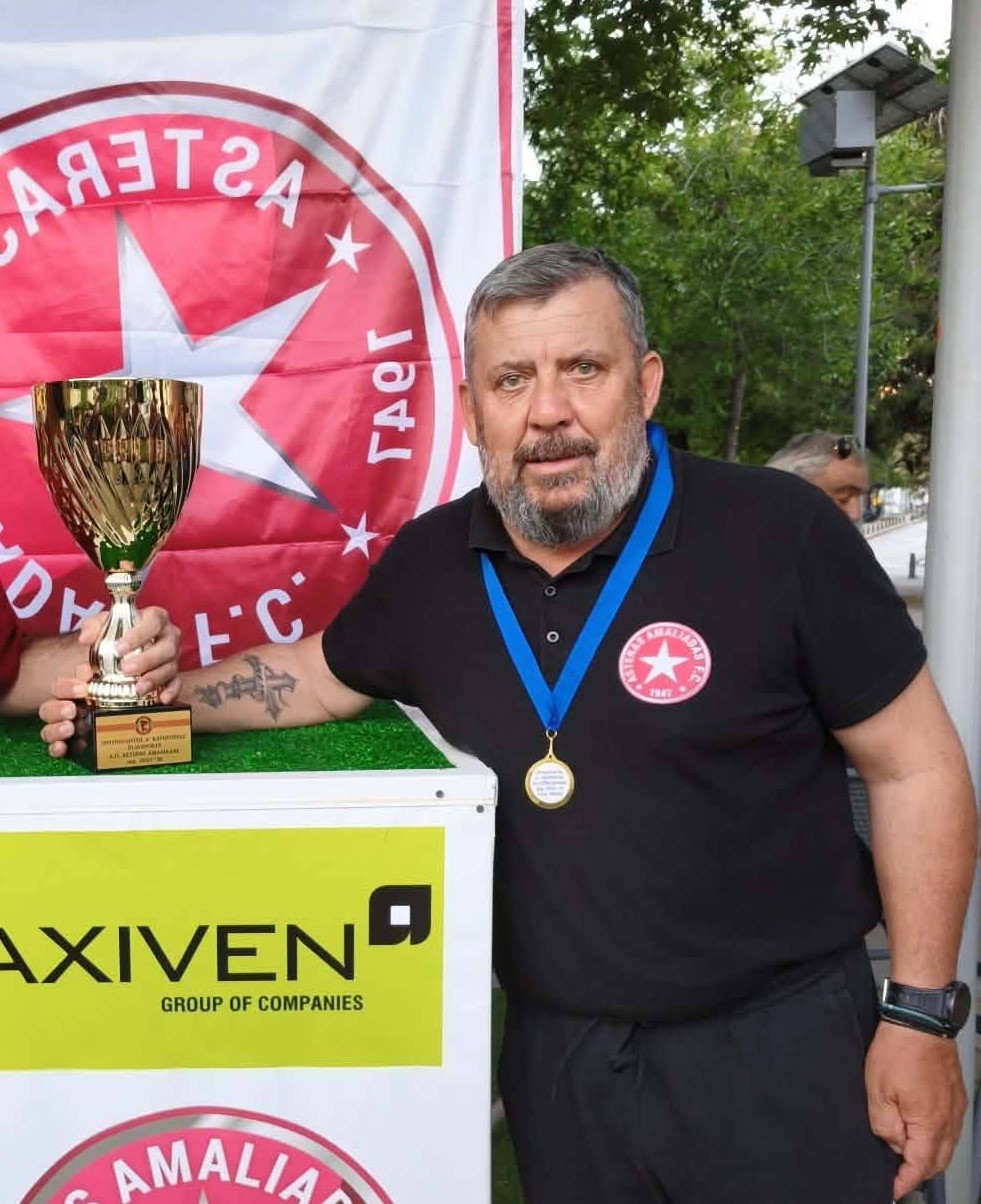 Συζητήσεις με Α.Ο. Λεβάντε ο Γιάννης Καραλάγας