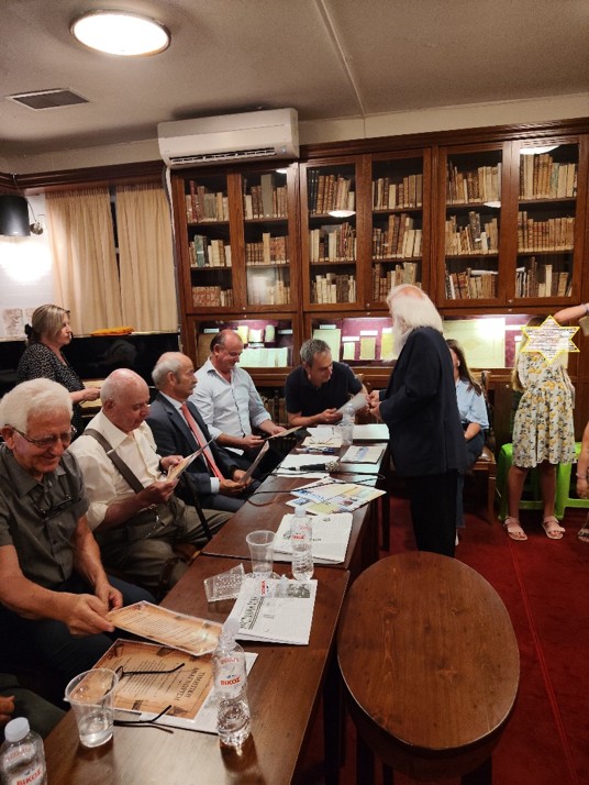 Δημόσια Ιστορική Βιβλιοθήκη Ανδρίτσαινας – «Μνήμες του Τόπου: Εφημερίδες και Εκθέματα Αφηγούνται»
