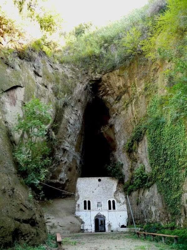 Γιορτάζει η Μονή Ασκητή στις 30 και 31 Αυγούστου