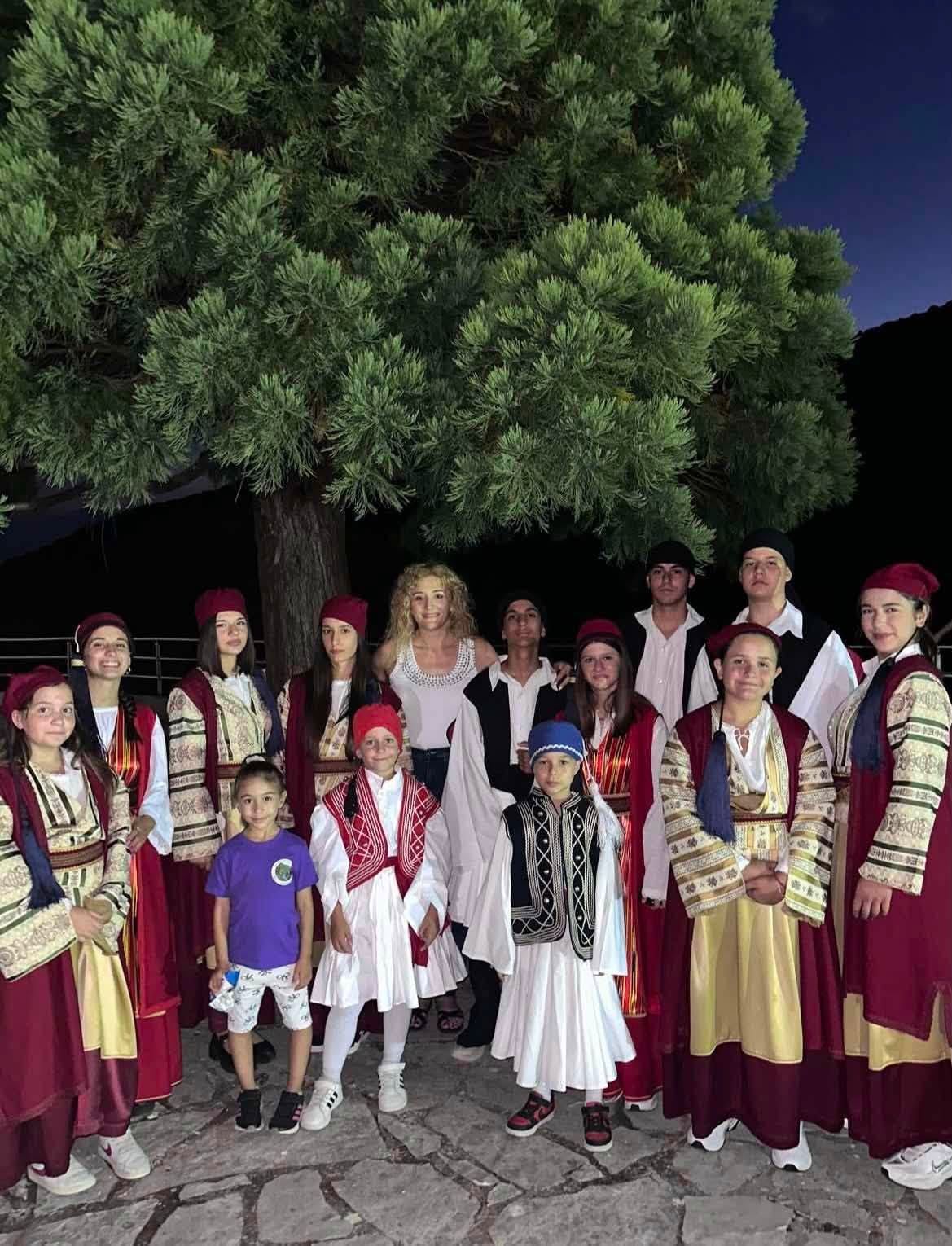 Με απονομές, παραδοσιακούς χορούς και ιστορικό αφιέρωμα έπεσε η αυλαία των “Πετραλώνειων 2026”