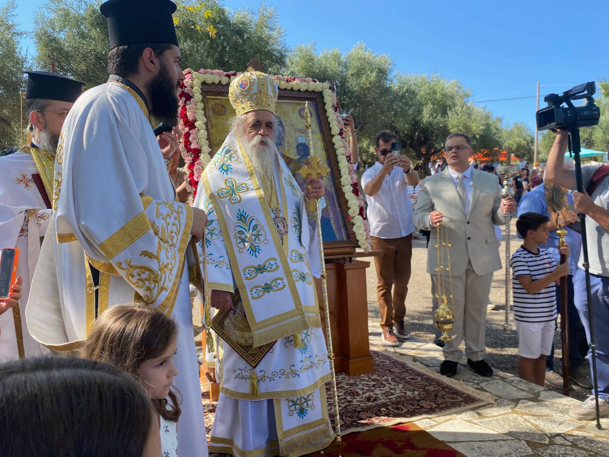 Λαμπρότητα και κατάνυξη στην Παναγία τη Σκαφιδιώτισσα