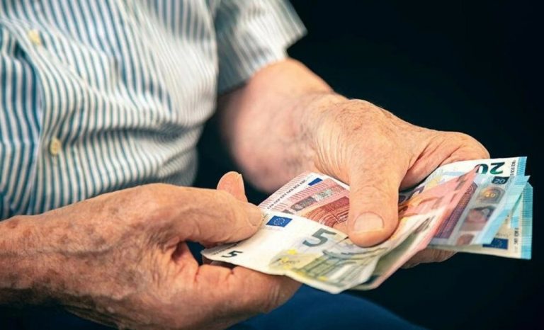 Συντάξεις Σεπτεμβρίου: Πότε καταβάλλονται τα χρήματα – Οι ημερομηνίες για όλα τα Ταμεία