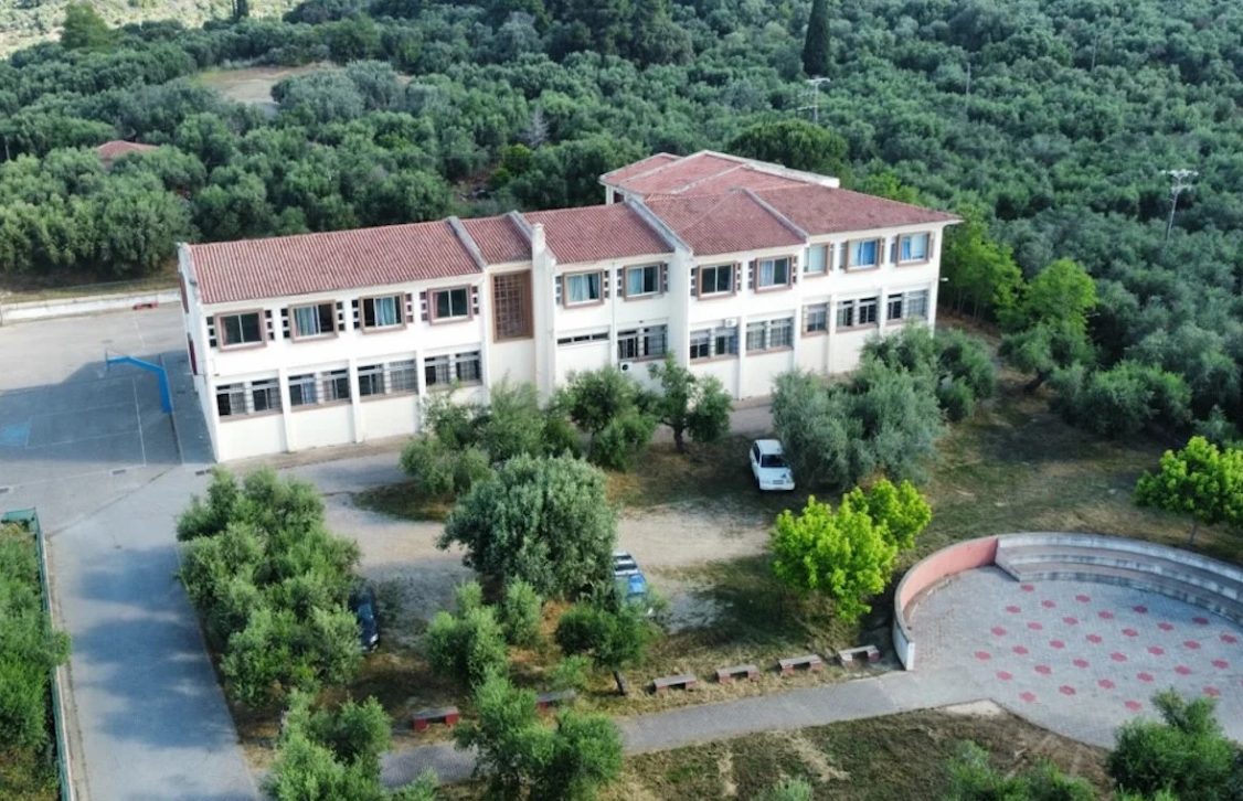 Λύκειο «Ισαάκ – Σολωμού» το Λύκειο Βουνάργου